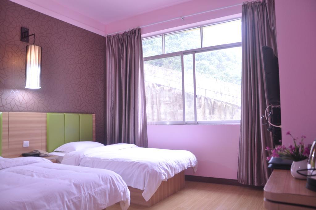 Yangshuo Harbour View Hotel Екстер'єр фото