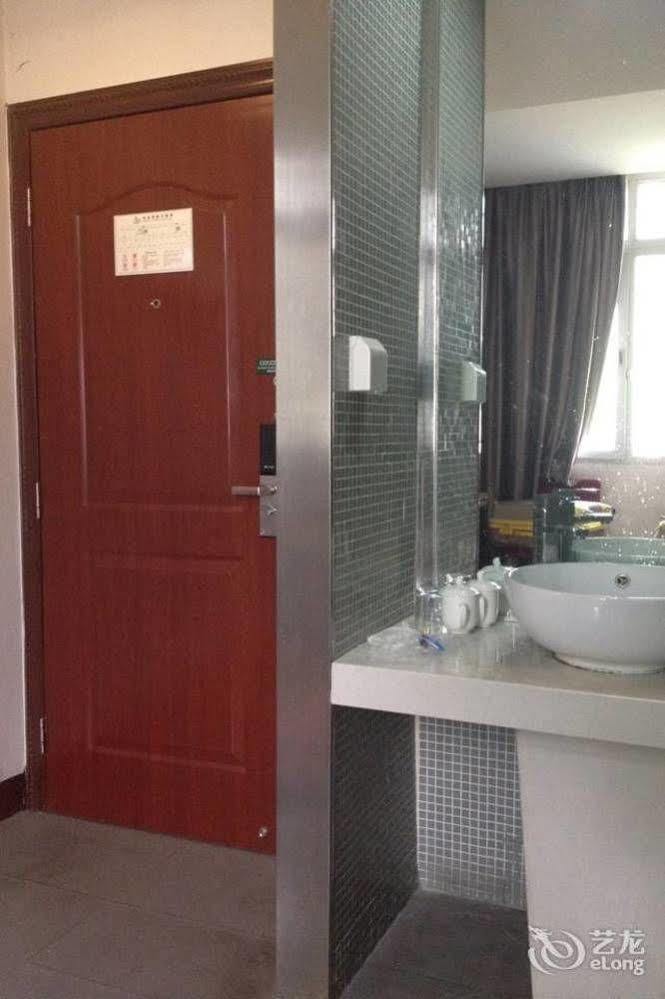 Yangshuo Harbour View Hotel Екстер'єр фото