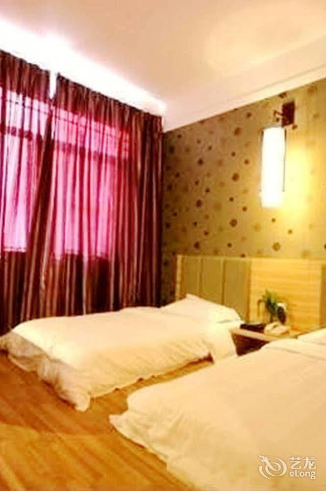 Yangshuo Harbour View Hotel Екстер'єр фото